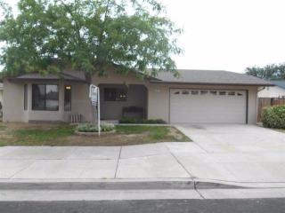 3054 Fowler Ave, Clovis, CA 93611-4562