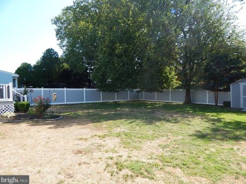 32 Amsterdam Rd, Trenton NJ 08620-1902 exterior