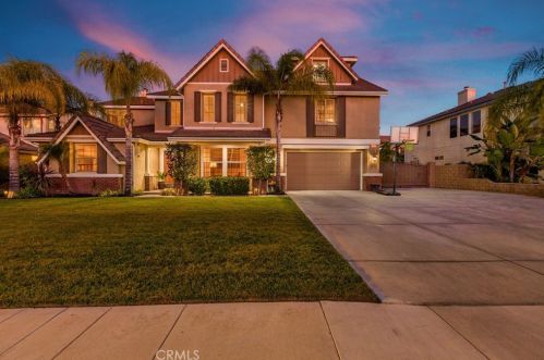 9564 Chandelle Way, Riverside, CA 92508-6810