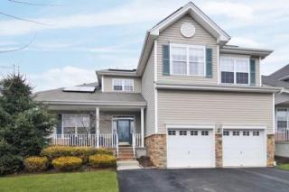 42 Stirrup Ln, Flemington, NJ 08822-3438