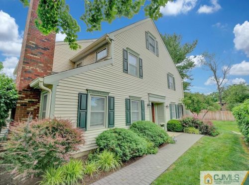 20 Fair Acres Ct, Princeton, NJ 08540-9591