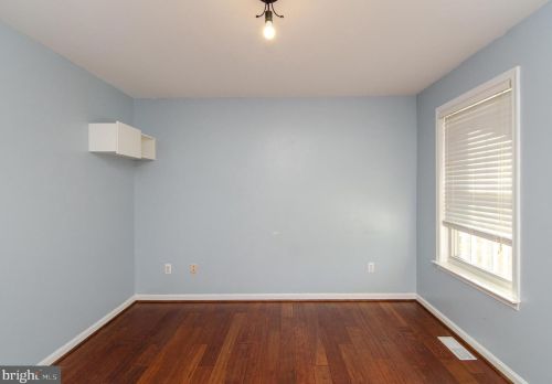 1036 French Ct, Owens, VA 22485-6754