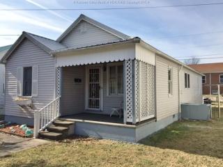504 Dupont Ave, Nitro, WV 25143-2108