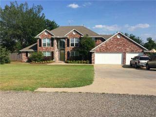 11400 101st St, Mustang, OK 73064-9390