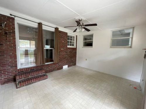 3 Chapman Ave, Isle Of Palms SC  29451-2413 exterior