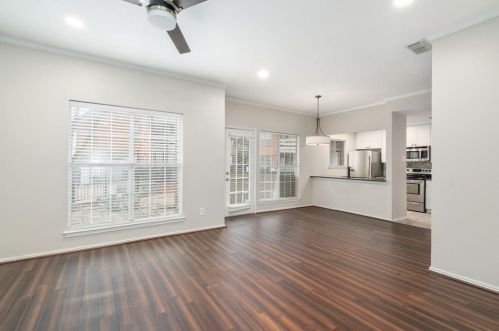 3407 Monticello Park Pl, Fort Worth, TX 76107-7721