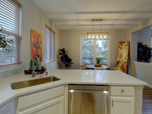 18099 Orchard Pl, Aurora CO  80016-1197 exterior