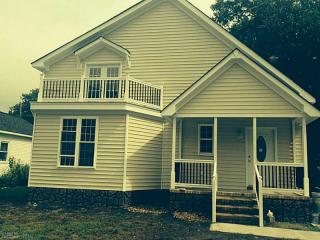 12 Sampson Pl, Portsmouth, VA 23702-2224