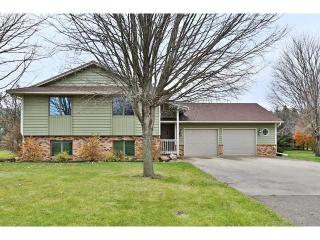 405 Pleasant St, Cologne, MN 55322-9619