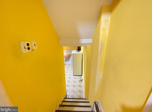 9504 Lawnsberry Ter, Silver Spring MD 20901-4714 exterior