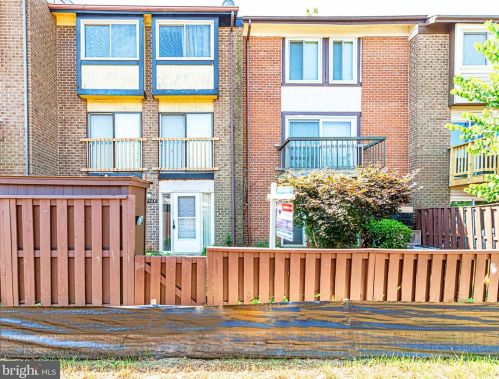 2468 Sun Valley Cir, Silver Spring, MD 20906-2230