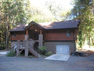 6378 Tyee Rd, Umpqua, OR 97486-9724