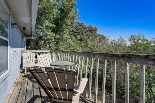 5187 Mdw Ct, Fort Worth TX  76112-3865 exterior