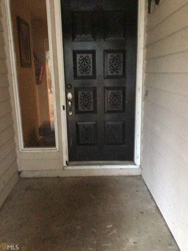 15 Hickory Cv, Stockbridge GA  30281-2704 exterior