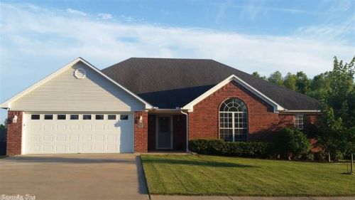 36 Dove Ln, Vilonia, AR 72173-8039