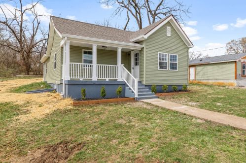 517 Pine St, Bonne Terre, MO 63628-1134