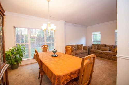 2865 Fairburn Cir, Atlanta GA  30331-6000 exterior