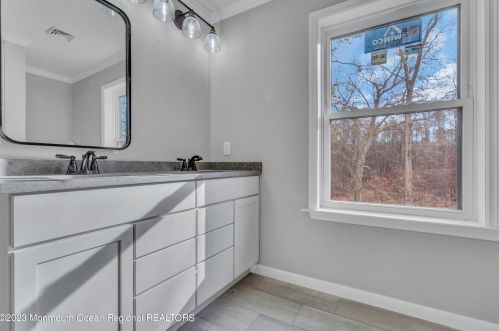 162 Catherine St, Tinton Falls NJ 07701-1245 exterior