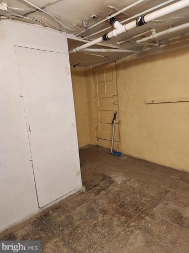 4528 12 St, Philadelphia PA 19122-4014 exterior