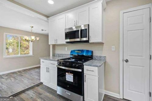 121 Dahlia Ave, Atlanta GA  30314-1207 exterior