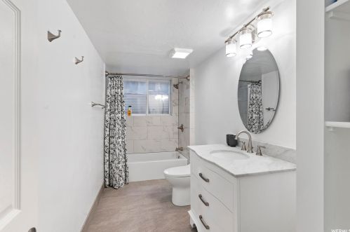 2187 Laver Ct, Sandy UT 84092-4112 exterior