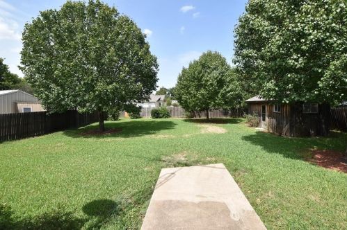1005 Corsicana Hwy, Vaughan, TX 76645-2607