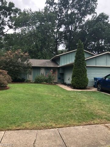 1410 Rolling Meadows Dr, Vermilion, OH 44089-3422