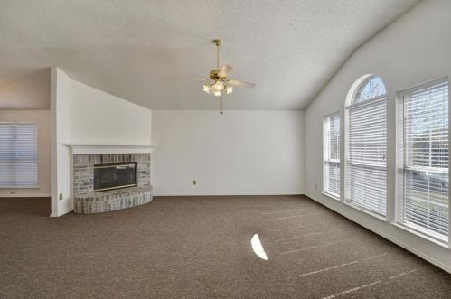 5554 Heatherglen Ter, Fort Worth TX  76179-3766 exterior