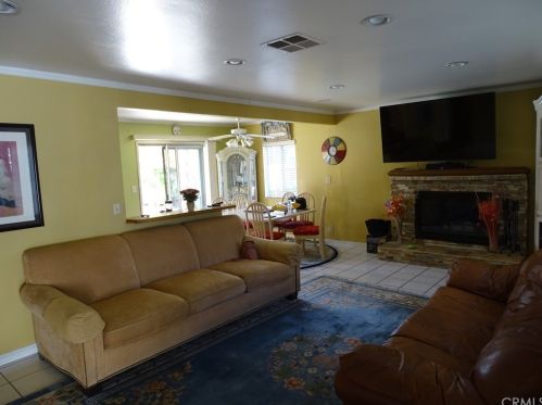 1247 Groton St, Anaheim CA  92801-1543 exterior