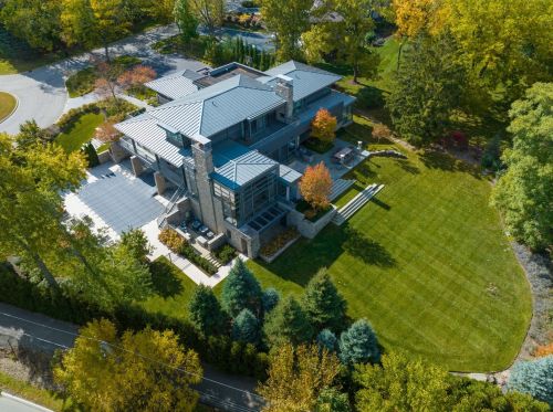 412 Fox Trail Ln, Oak Brook, IL 60523-2786