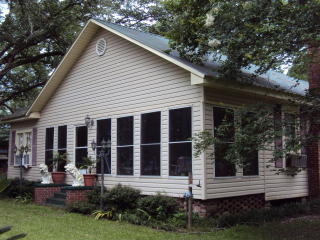 3911 Ware St, Blackshear, GA 31516-6118