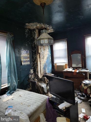 1631 29 St, Philadelphia PA 19121-2739 exterior