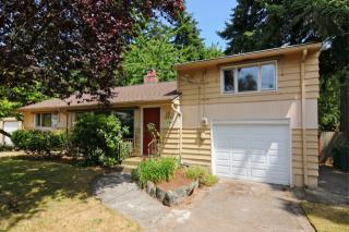 11544 9 Ave, Seattle WA  98177-5118 exterior