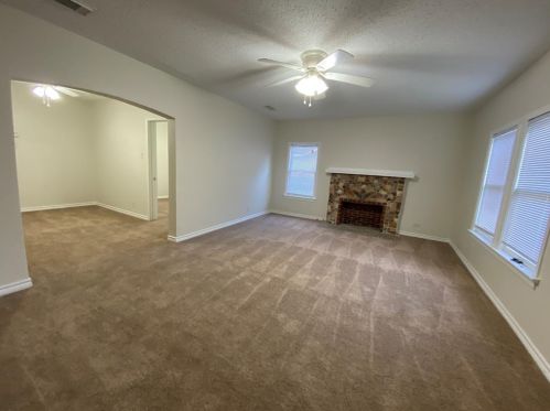 1015 Arcola St, Angleton, TX 77515-3202