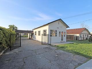 1438 Orange Grove Ave, Pomona, CA 91768-2852