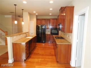 2055 Village Crest Dr, Atlanta GA  30318-1066 exterior