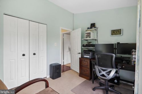 2 Sonata Ct, Silver Spring MD 20901-5064 exterior