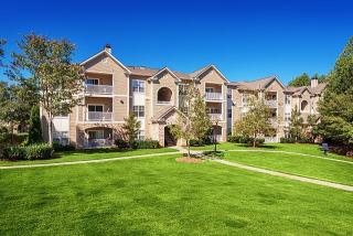 1 Sycamore Ln, Holly Springs GA  30188-7351 exterior
