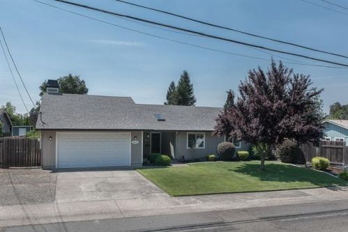 6101 Filbert Ave, Citrus Heights, CA 95662-4758
