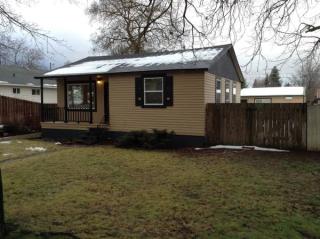 5611 Lincoln St, Spokane WA  99205-6520 exterior