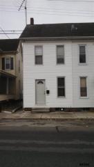 107 Pleasant St, Hanover, PA 17331-3222