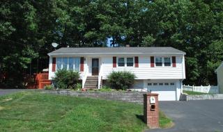 18 Raleigh Dr, Nashua, NH 03062-3224