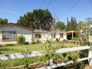 3941 Ternez Dr, Moorpark, CA 93021-9765