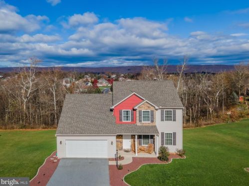 4520 Elwill Dr, Harrisburg, PA 17112-2020