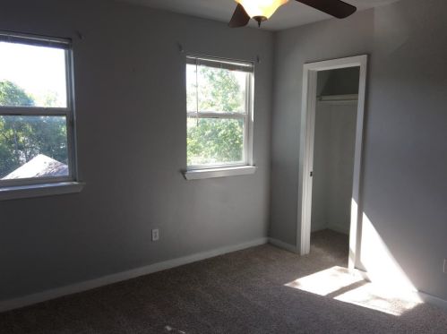 4802 Clarkson Ave, Austin TX  78751-3319 exterior