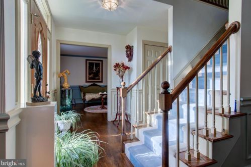 150 Bentley Ln, Lancaster PA  17603-6223 exterior