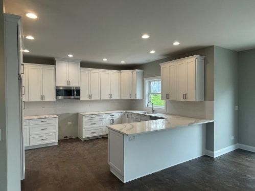 21942 Princeton Cir, Frankfort, IL 60423-8500