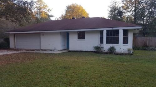 25 Lurline Dr, Covington LA  70433-1062 exterior