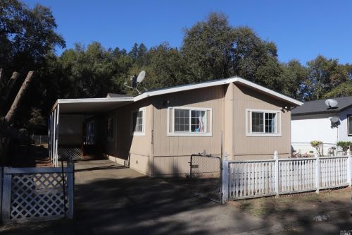 21350 Meadowbrook Dr, Willits, CA 95490-4606