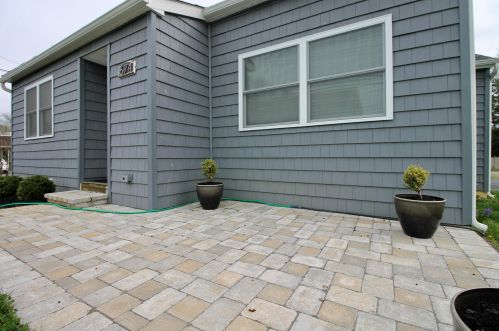 674 Park Ave, East Freehold NJ  07728-2370 exterior
